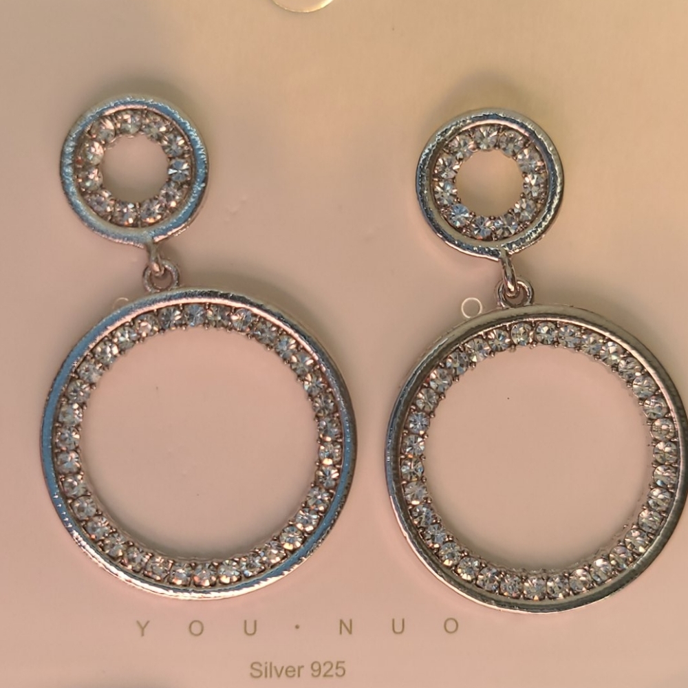 Earrings - Picture 2 of 4